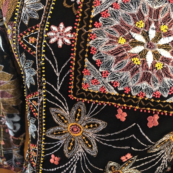 Zara embroidery bead crop top nwt medium - Picture 8 of 8